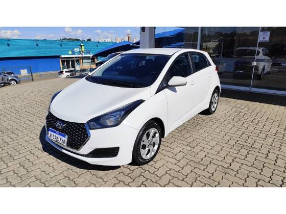 HYUNDAI HB20 1.0 COMFORT PLUS 12V FLEX 4P MANUAL